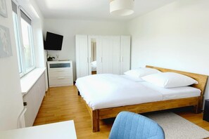 1 makuuhuone, silitysrauta/-lauta, ilmainen Wi-Fi