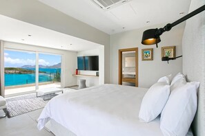 5 habitaciones, tabla de planchar con plancha, wifi y ropa de cama 