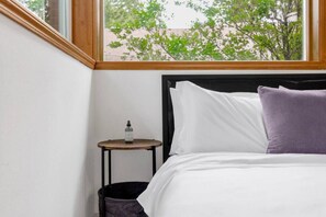 4 Schlafzimmer, Schreibtisch, Bügeleisen/Bügelbrett, WLAN