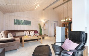 House | Living room
