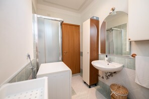 Bathroom - Appartamento Katy (Polpenazze del Garda)