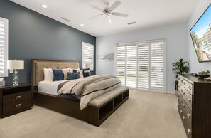 4 makuuhuonetta, silitysrauta/-lauta, internet, vuodevaatteet