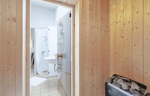 Hus (Morgensonne 4 - Dorf 2) | Badrum