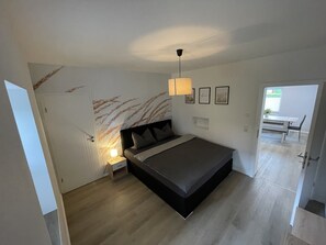 Interior - High-quality vacation apartment in a farmhouse - central location between city and nature (Freital)