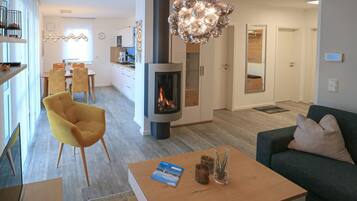 Apartment | Living room | TV