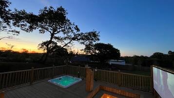 Luxury Tent, Hot Tub, Garden View | Exterior