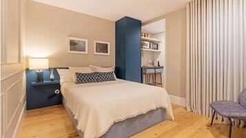 Junior Studio | 1 bedroom, Select Comfort beds, soundproofing, free WiFi