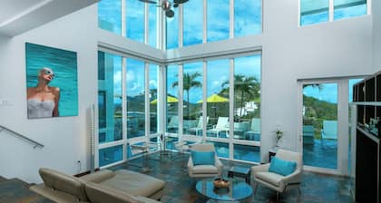 Ultra Modern 5 Bedroom Home appeared on House Hunters Intl