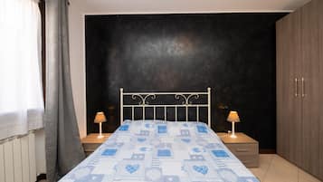 Apartment | 2 bedrooms, free WiFi