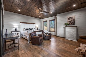 16 habitaciones, wifi gratis y ropa de cama 