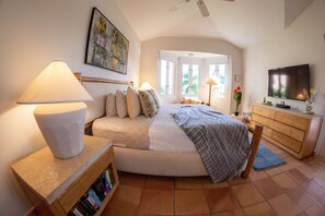 3 bedrooms, in-room safe, travel crib, free WiFi