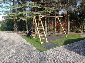 Children's area - Appartment B1 Sarbinowo, 200 m vom Strand und Centrum (Sarbinowo)