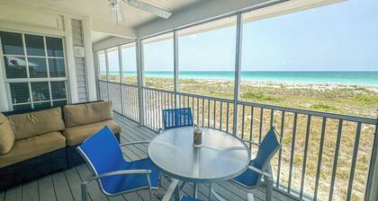SCREENED LANAI PLUS A SUNDECK! Open for your Winter Vacation C2422B