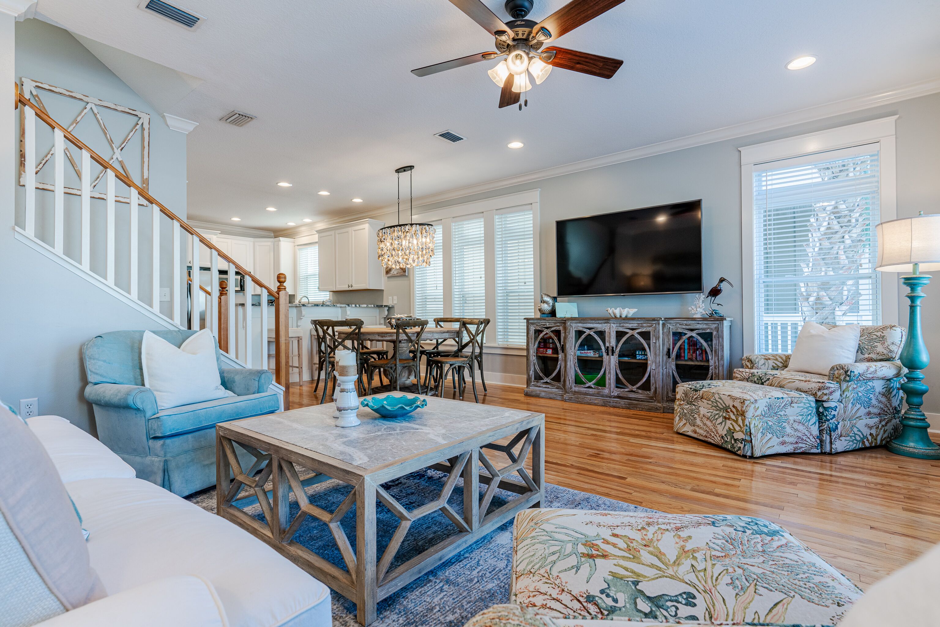 Pet Friendly Seacrest Beach Home with room for 14: Blissful Breeze