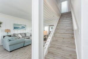 Fernseher, DVD-Player