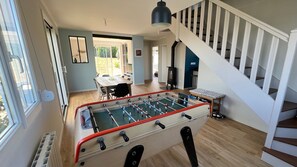 Games room - Vacation home, 400m from the sea in a quiet, well-located area (Saint-Quay-Portrieux)