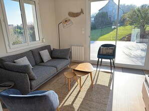 Smart-TV, peis og fotballspill