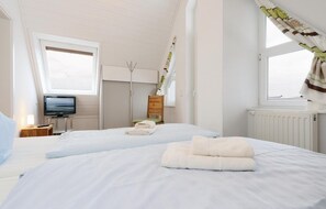 Apartment | 2 bedrooms, free WiFi