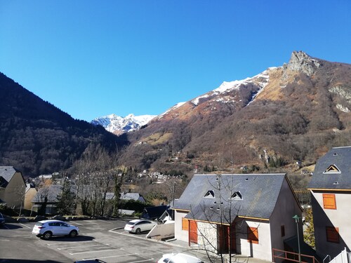 Appart duplex 48 m2 6 pers 500 m des télécabines cauterets 65110<br>2 nights min