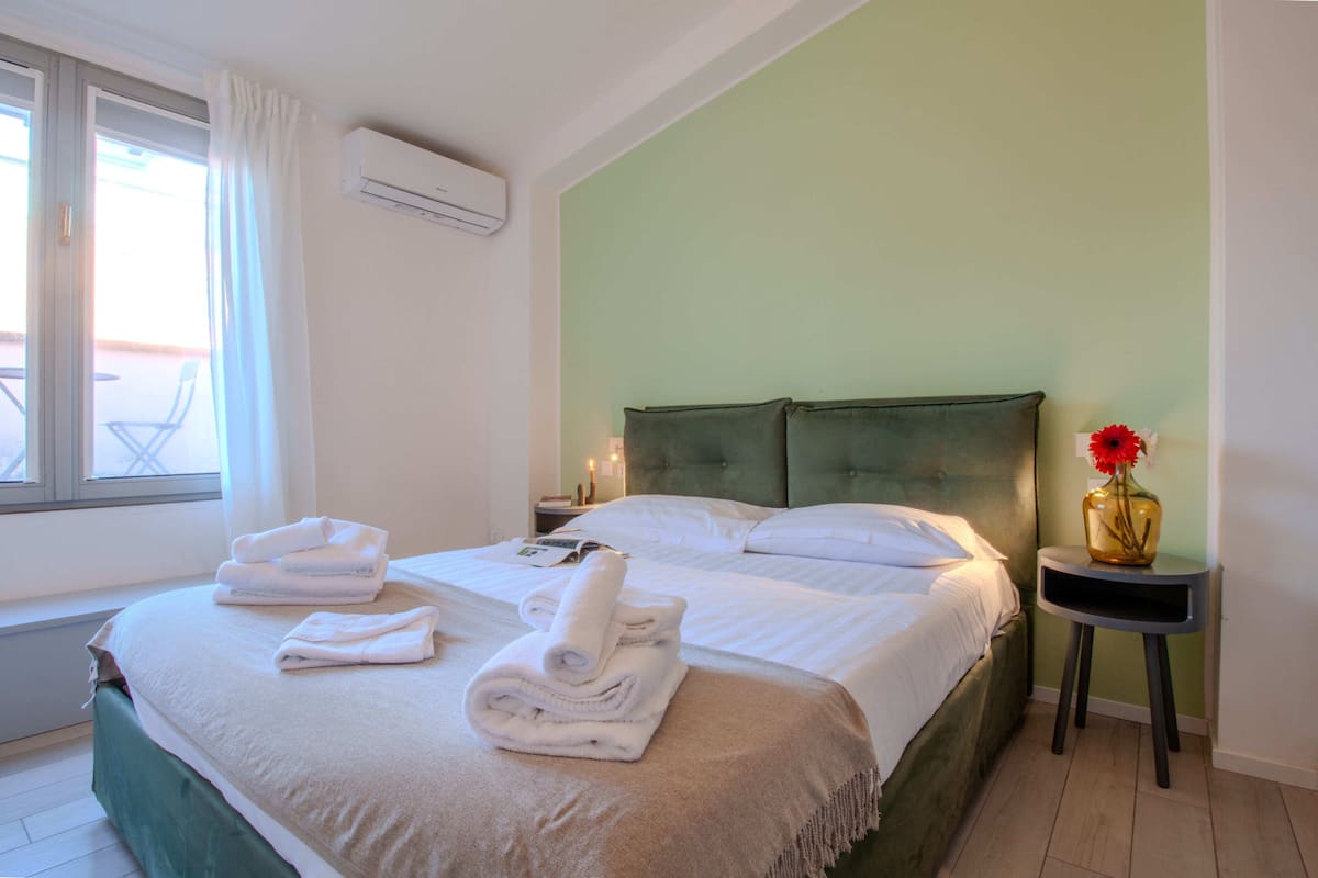 Studio, 1 Doppelbett, eigenes Bad | Bettwäsche aus ägyptischer Baumwolle, hochwertige Bettwaren