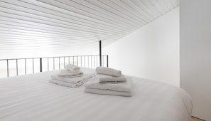Studio, 1 lit double et 1 canapé-lit | Draps en coton égyptien, literie de qualité supérieure
