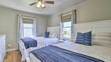 2 Schlafzimmer, Bügeleisen/Bügelbrett, kostenloses Internet, Bettwäsche