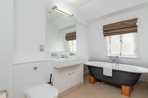 Appartamento (3 Bedrooms) | Bagno