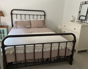 2 bedrooms, WiFi