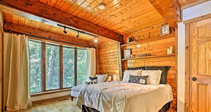 Walk to Tuttle Creek Lake: Secluded Scenic Retreat