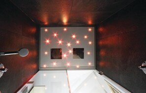 Apartment (Promenadenvilla) | Badezimmer