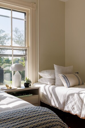 4 chambres, fer et planche à repasser, Wi-Fi, literie fournie