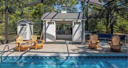 8 Min To Hudson! Newly Renovated Home w/ Yard