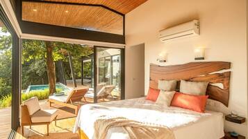 3 bedrooms, in-room safe, iron/ironing board, free WiFi