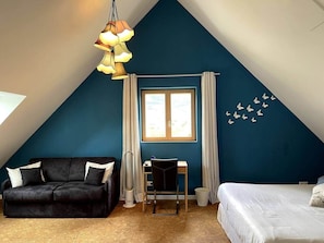 4 chambres, fer et planche à repasser, Wi-Fi gratuit, draps fournis