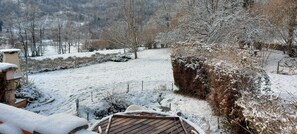 Property grounds - Quiet house with private Nordic bath all year round, pets welcome (Soulan)