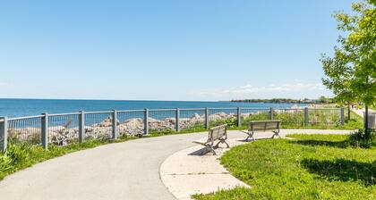 GLOBALSTAY. Waterfront 5BR Townhouse. Private HOT TUB, Gym, Sauna