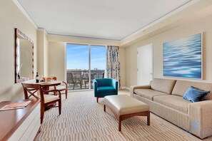 Televisión, oficina