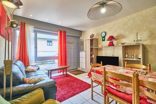 Villa 'Le Koala' mit Bergblick, privater Terrasse und privatem Garten