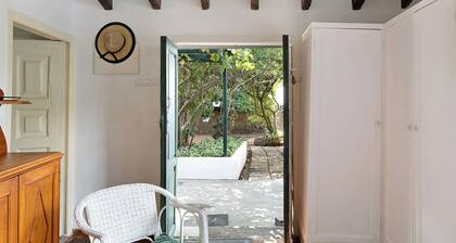 Holiday Home Casa Julia with Garden, Terraces & Wi-Fi