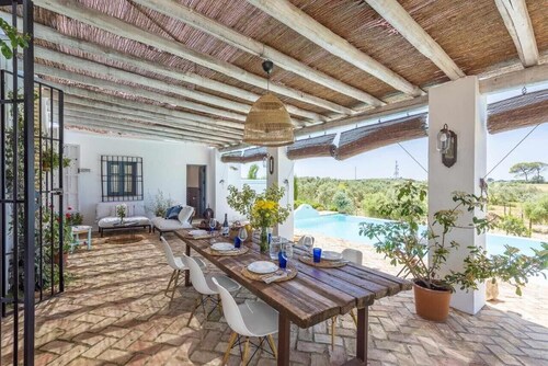 Villa "Hacienda San Antonio" with Private Pool, Private Garden & Wi-Fi