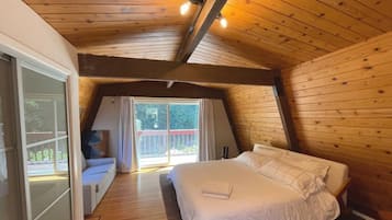 2 多间卧室、熨斗/熨衣板、旅行婴儿床、WiFi