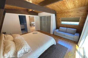 2 bedrooms, iron/ironing board, travel crib, WiFi