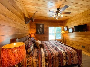 2 makuuhuonetta, Wi-Fi, vuodevaatteet