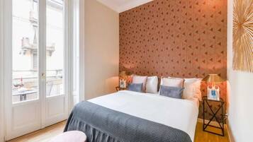 1 chambre, fer et planche Ă  repasser, Wi-Fi gratuit, draps fournis