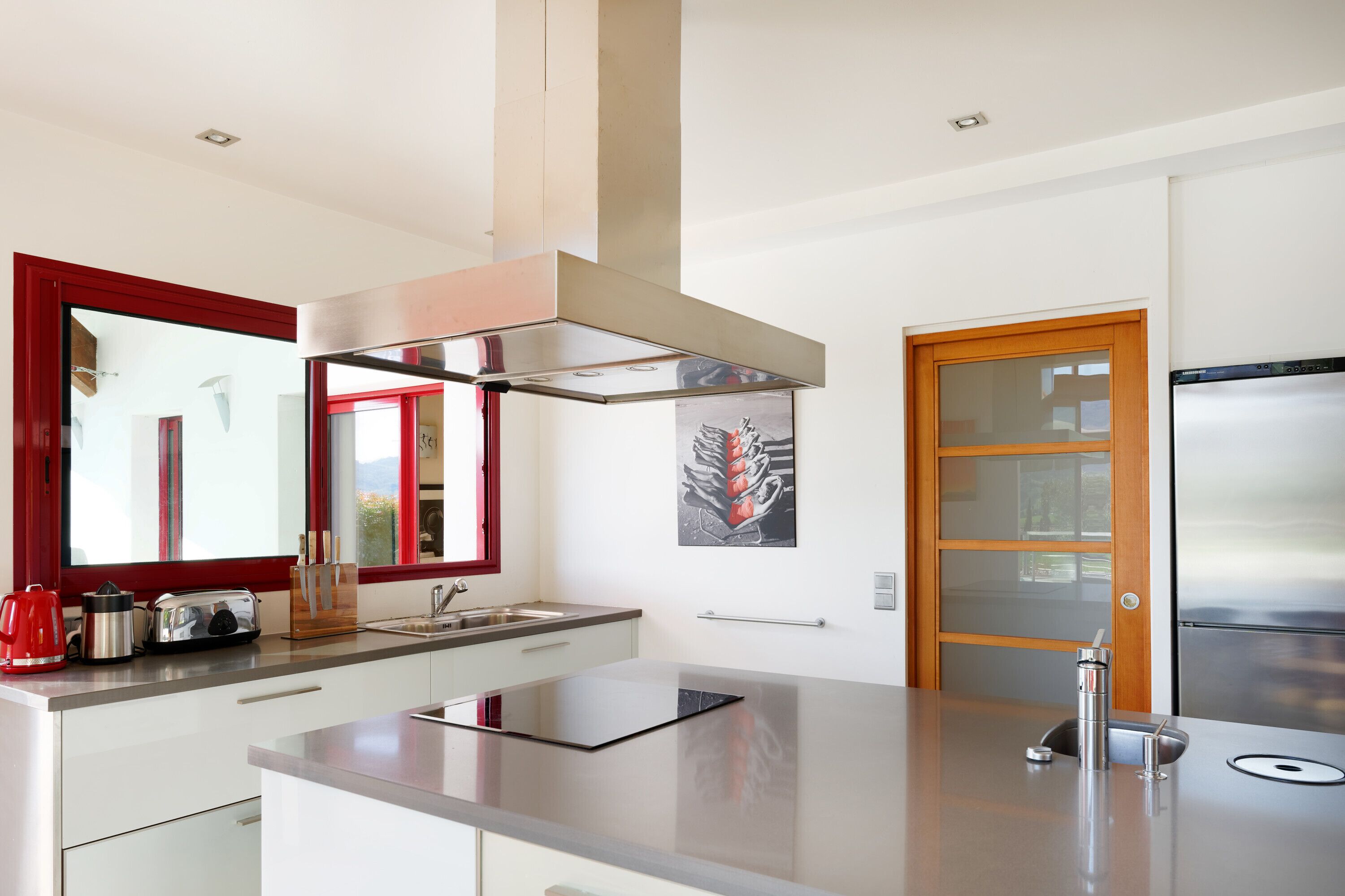 Villa D'architecte d'Urrugne avec vue sur la montagne, piscine privée et Wi-Fi