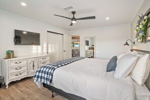 4 bedrooms, iron/ironing board, travel cot, free WiFi