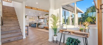 The Shire at Baggins Hill with Spa and Fire Table!