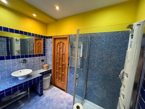 บ้านพัก, หลายเตียง | ห้องน้ำ | ฝักบัว, ไดร์เป่าผม, ผ้าเช็ดตัว