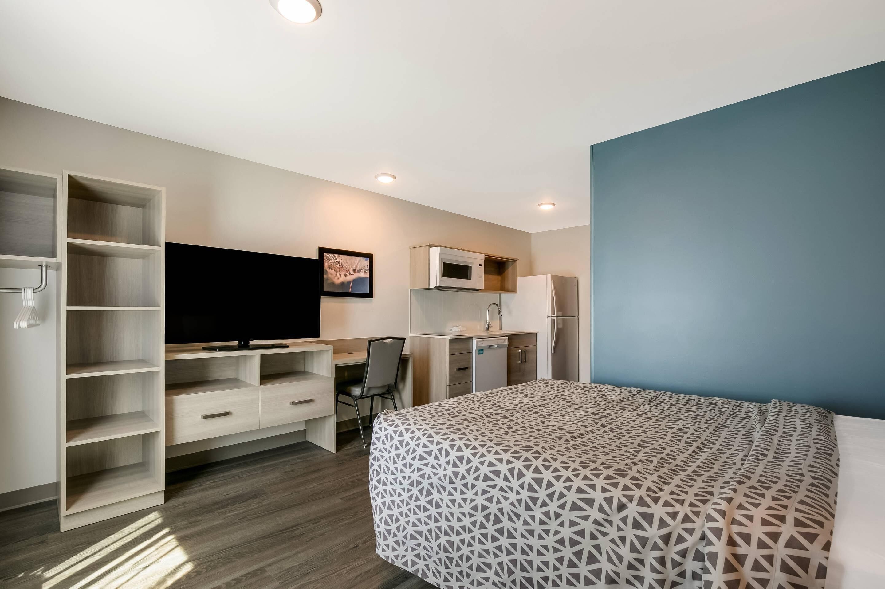 Photo - WoodSpring Suites Knoxville West