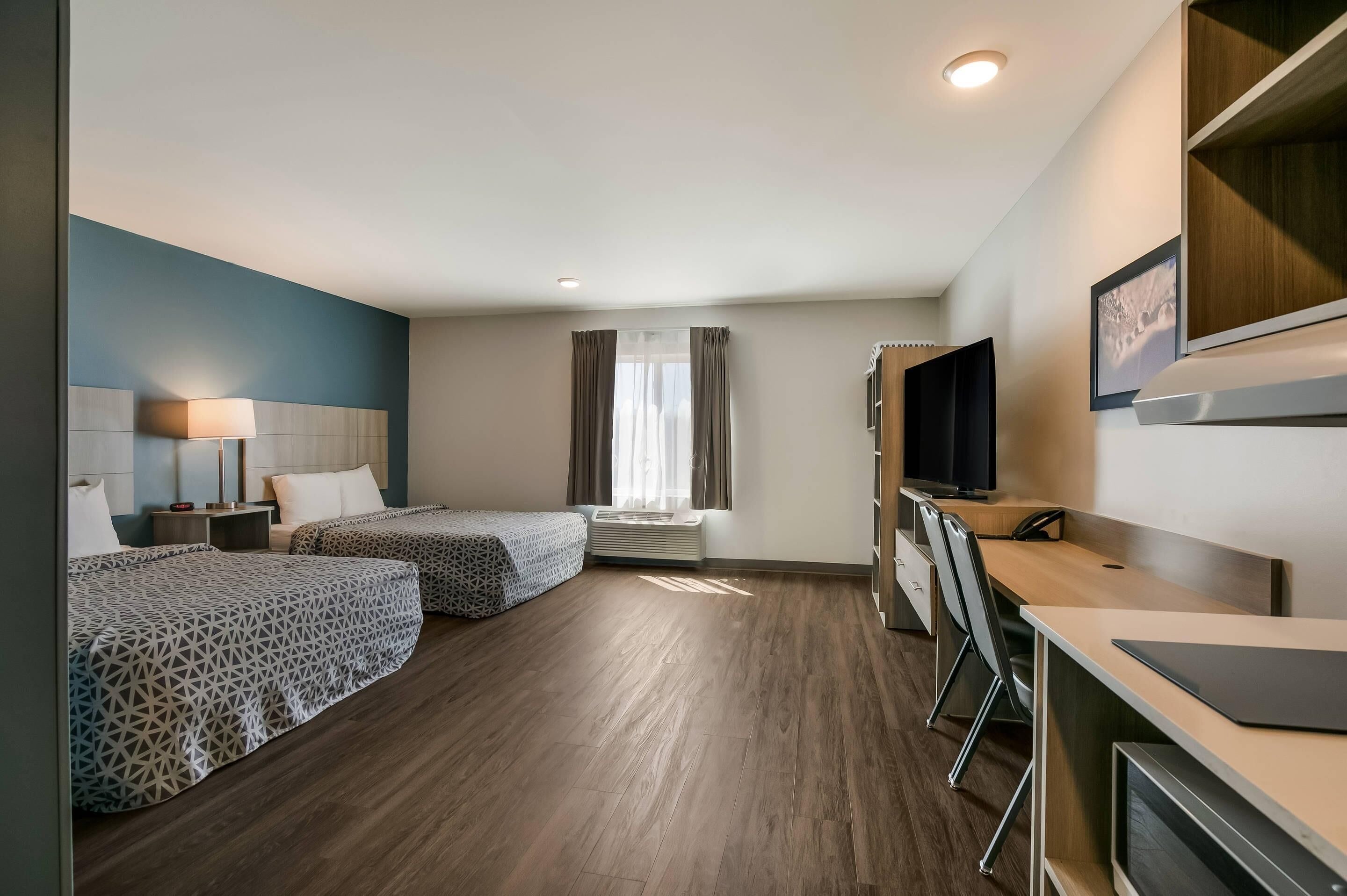 Photo - WoodSpring Suites Knoxville West